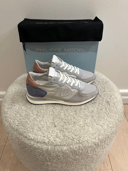 Philippe model trainers